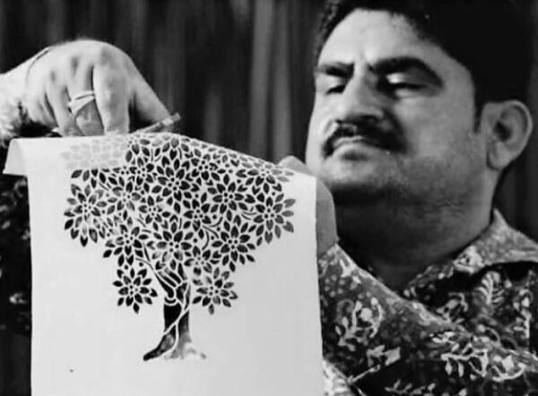 Sanjhi Paper Cut Artist